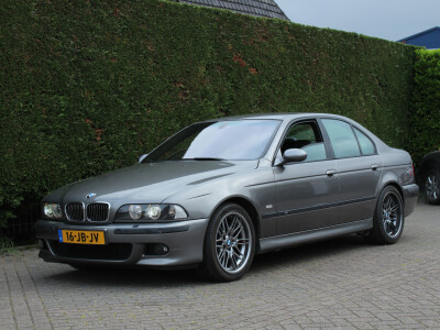 BMW-5 Serie-1