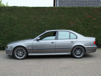 BMW-5 Serie-3