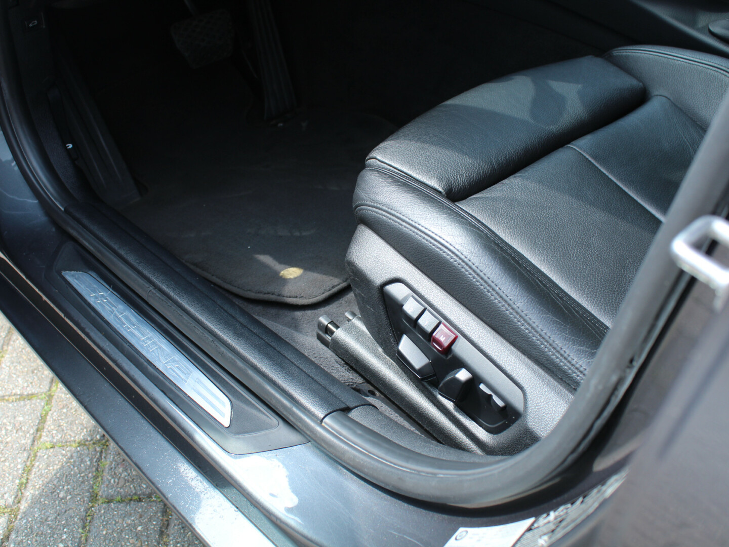 Alpina-B3 BITURBO TOURING ALLRAD-11